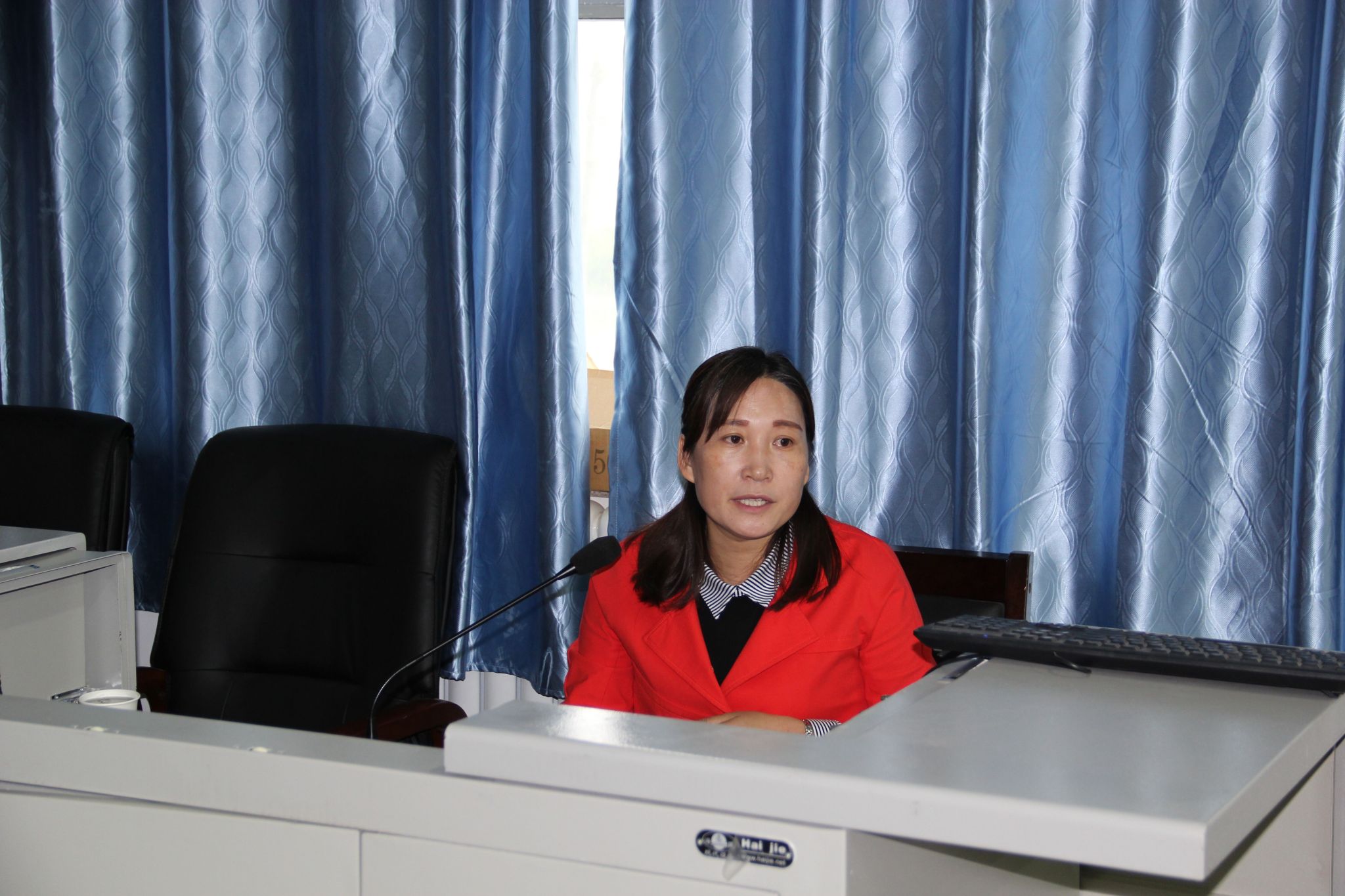 报告会6.jpg