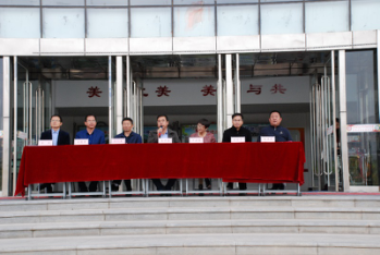 开学典礼3.png