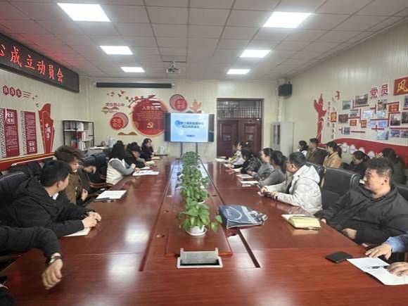 ee06872d06c7bb21a229b750dd4405c